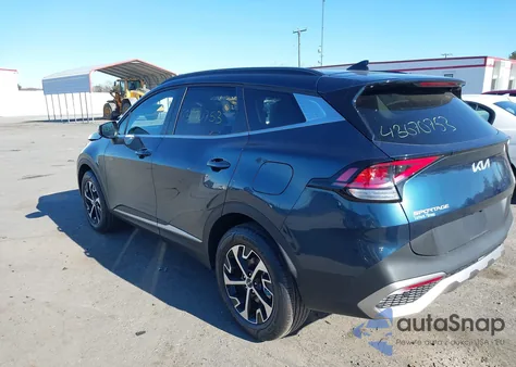 2025 Kia Sportage Hybrid Ex from USA, damaged, VIN KNDPVCDG2S7255414